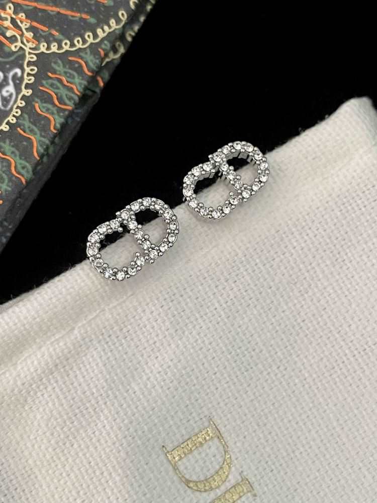 ディオール ピアス 2025SS 高級仕様 DIOR