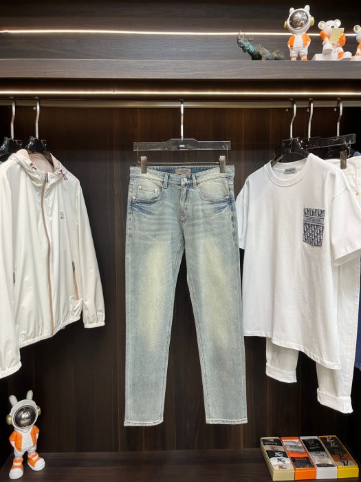 2025春先BURBERRY バーバリージーンズ/デニムスローライフ