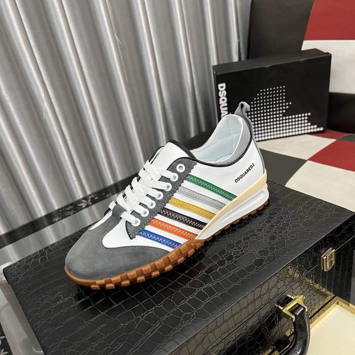 DSQUARED2 スニーカー【年末年始特集】防寒&軽量!冬支度必須アイテム