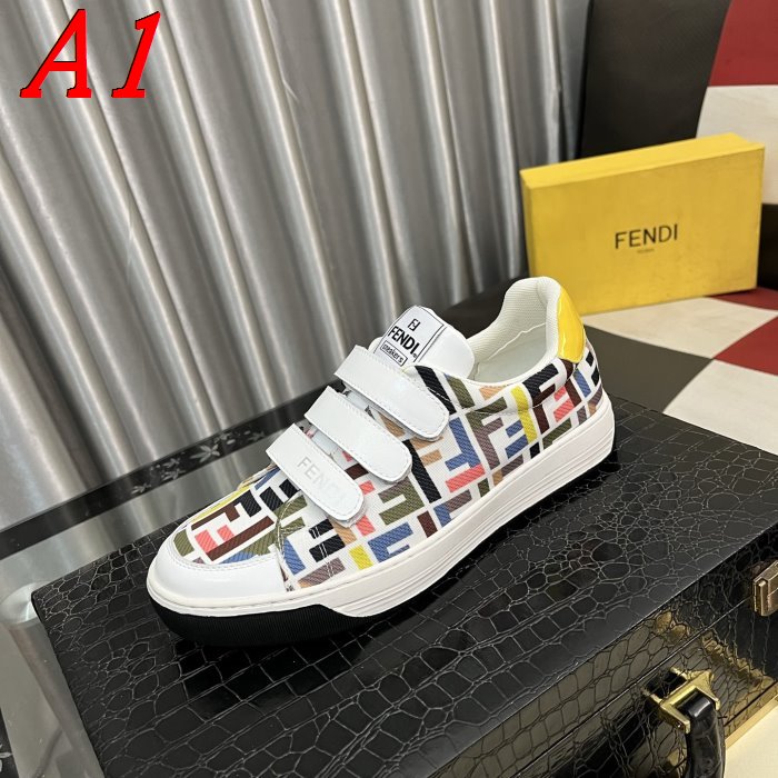 FENDI スニーカー春先の薄手コーデに★シンプルホワイトデザイン