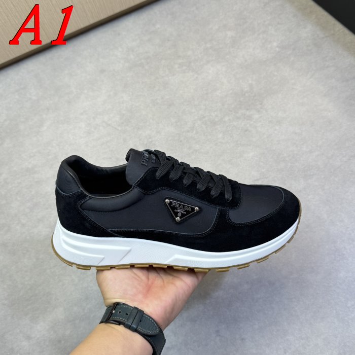 PHILIPP PLEIN スニーカースポーツ観戦に◎チームカラーで応援コーデ