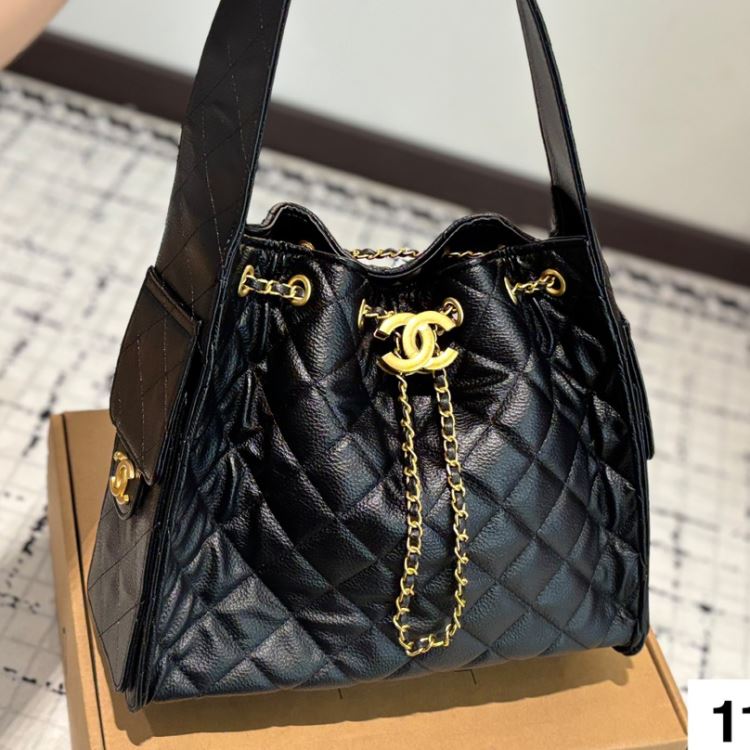 2025 軽い ショルダーバッグ/ショルダーバッグ CHANEL シャネル 24CM