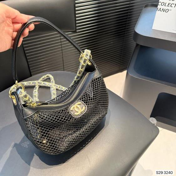 2025 上品 ショルダーバッグ/ハンドバッグ CHANEL  シャネル   21CM