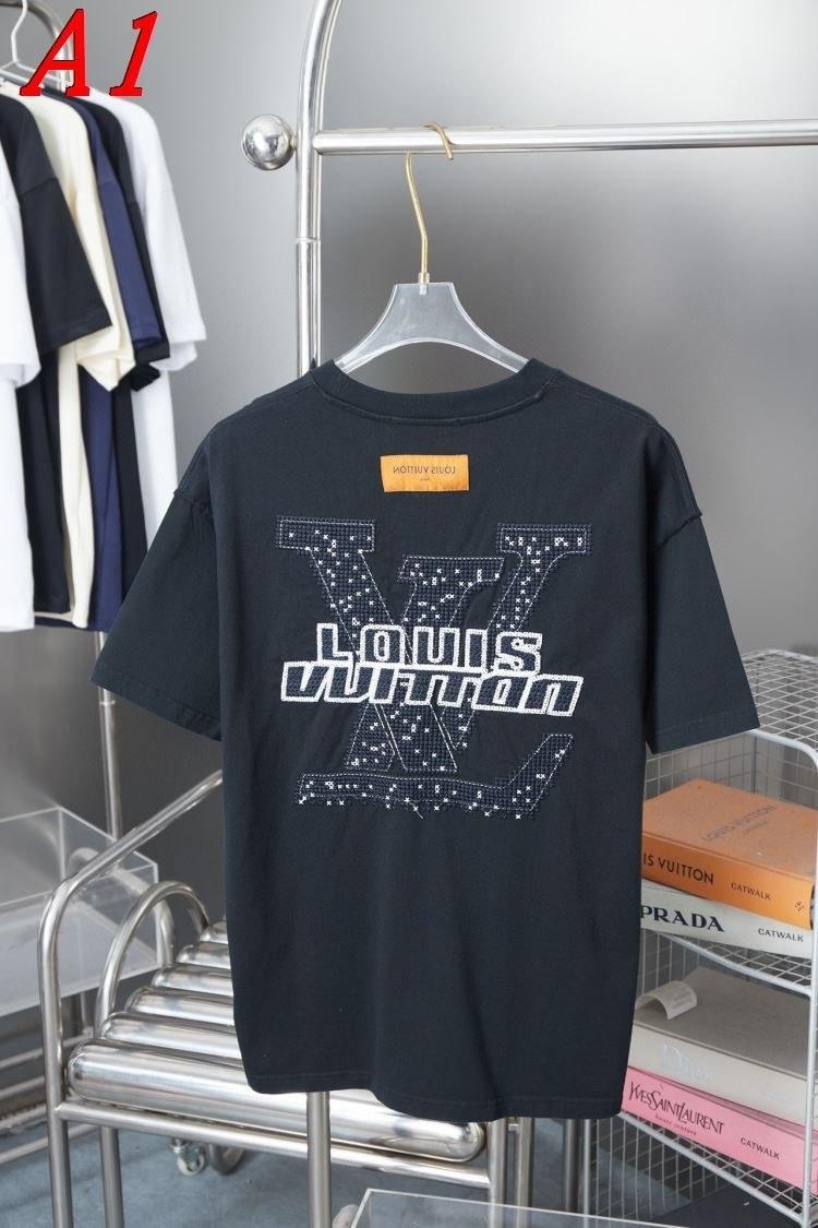 LOUIS VUITTONルイヴィトン 2025新作 ラウンドネック 半袖Tシャツ アメカジ