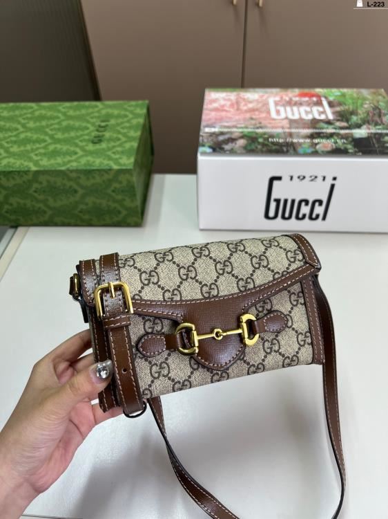 2025 扱いやすい ショルダーバッグ/ショルダーバッグ GUCCI グッチ 18CM