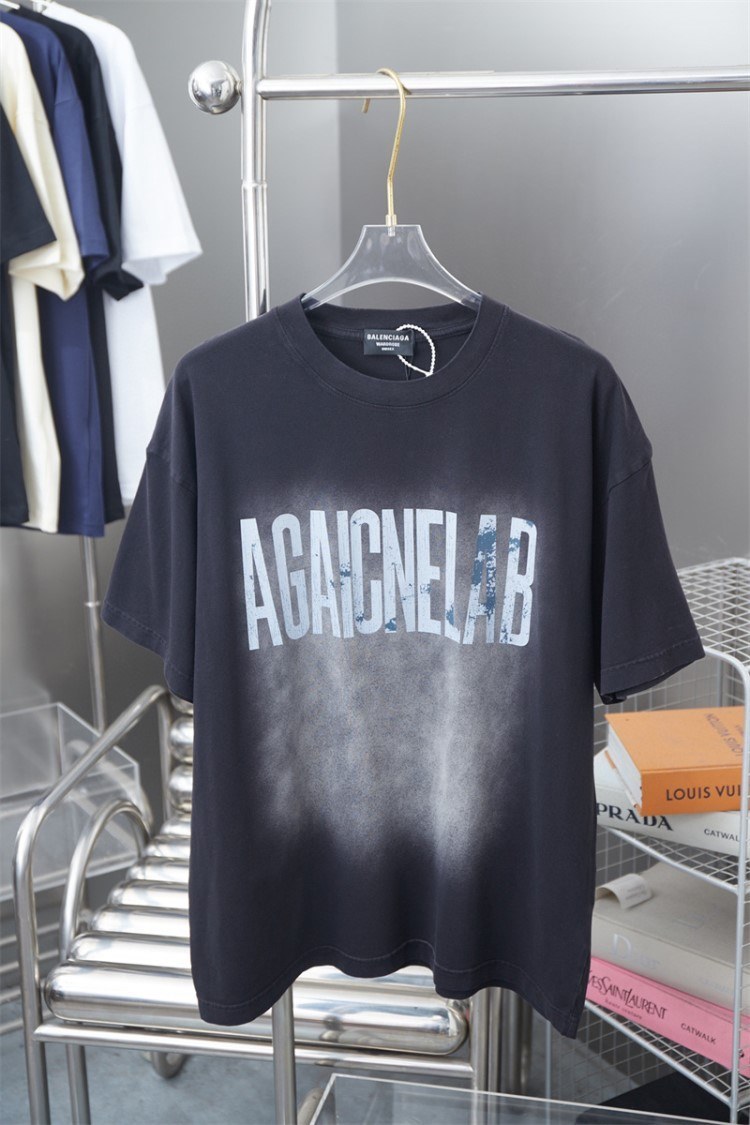 BALENCIAGAバレンシアガ 2025新作 ラウンドネック 半袖Tシャツ エココンシャス