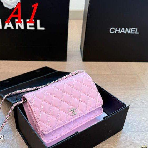 2025 ロマンチック ショルダーバッグ/ショルダーバッグ CHANEL  シャネル   19CM