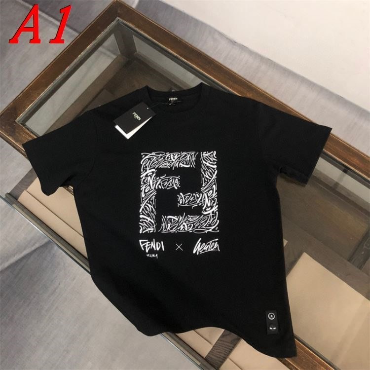 2025新作 FENDIフェンデイ ラウンドネック 半袖Tシャツ   ソフィスティケート