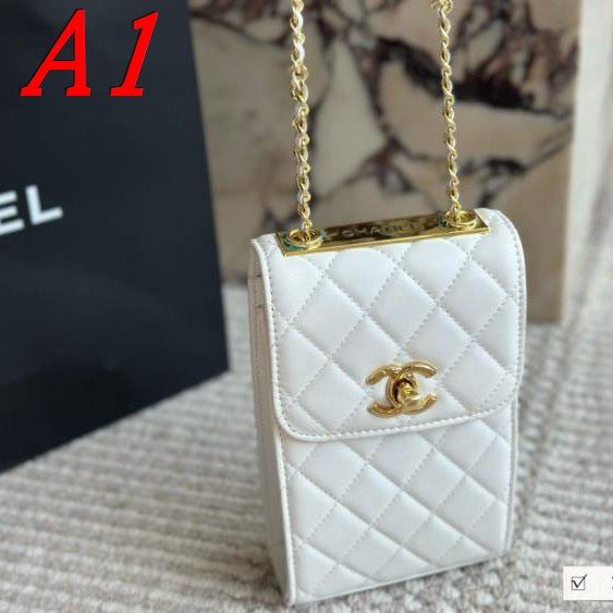 2025 扱いやすい ショルダーバッグ/ショルダーバッグ CHANEL シャネル 16CM