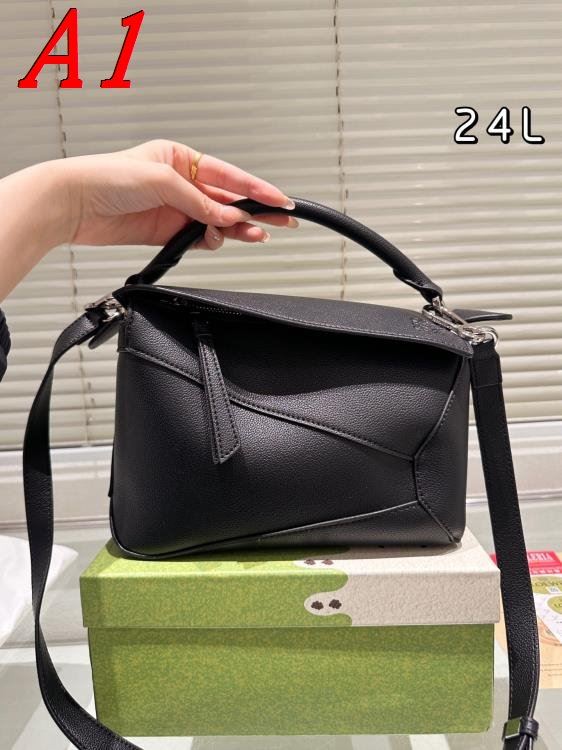 2025 魅力的 ショルダーバッグ/ハンドバッグ LOEWE ロエベ 24CM