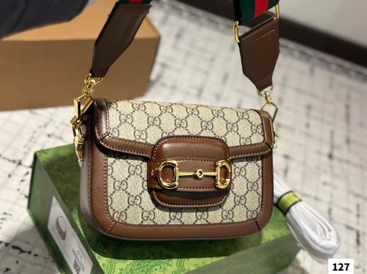2025 ラグジュアリー ショルダーバッグ/ショルダーバッグ GUCCI グッチ 21CM