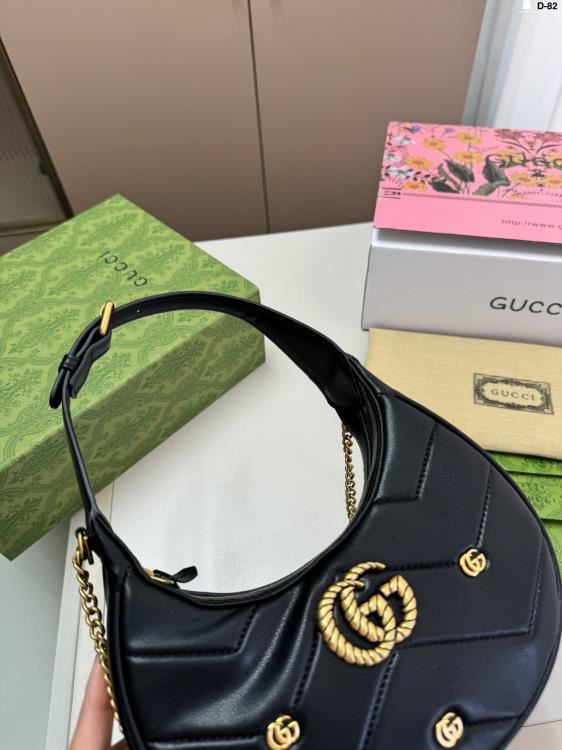2025 高級感がある ショルダーバッグ/ハンドバッグ GUCCI グッチ 21CM