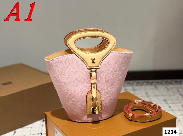 2025 プレイフル ショルダーバッグ/ハンドバッグ LOUIS VUITTON ルイヴィトン 12CM