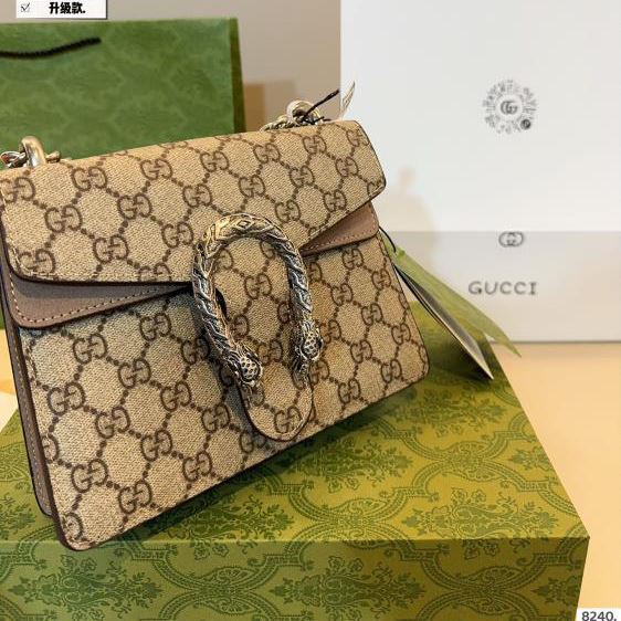 2025 エディトリアル ショルダーバッグ/ショルダーバッグ GUCCI グッチ 20CM