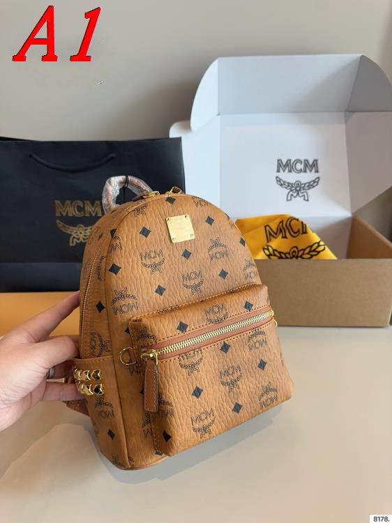 2025 コンパクト リュックサック MCM エムシーエム 22CM