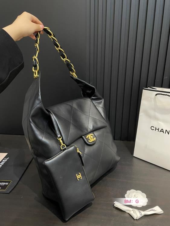 2025 サラッとした わきの下包み CHANEL シャネル 30CM