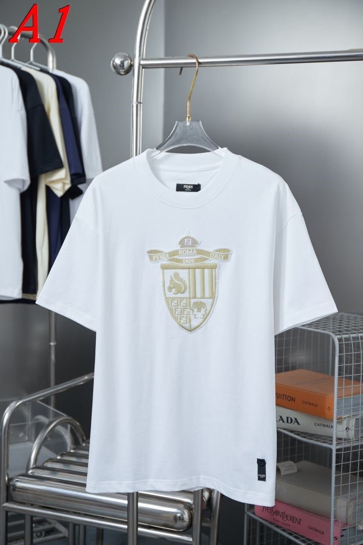 2025新作 FENDIフェンデイ ラウンドネック 半袖Tシャツ   リベラル