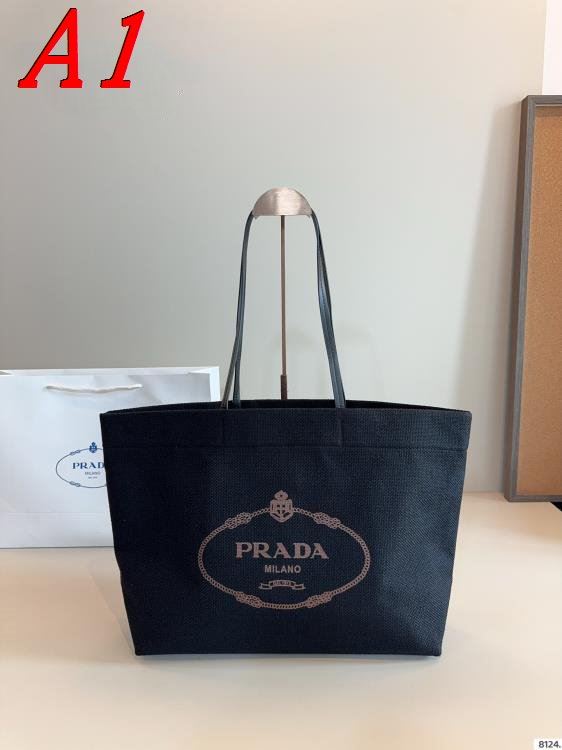 2025 デザイン性が高い ショルダーバッグ/ハンドバッグ PRADA プラダ 37CM