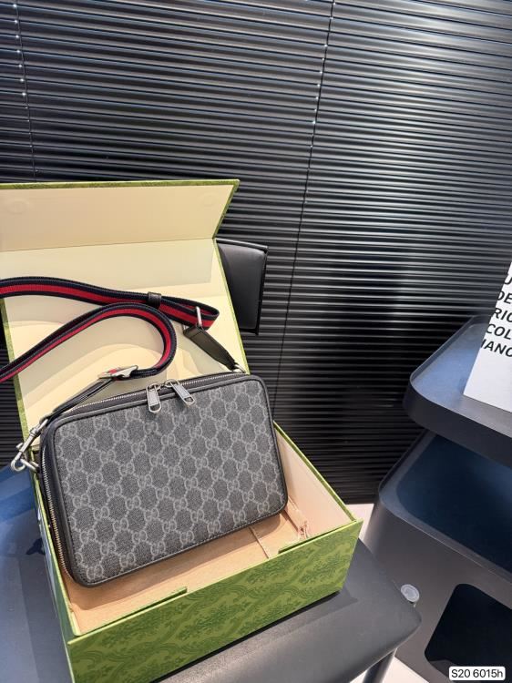 2025 ポップ カメラバッグ GUCCI グッチ 23CM