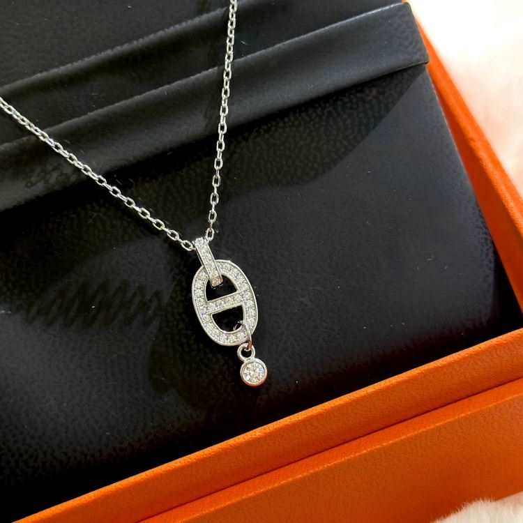 エルメス ネックレス 2025SS 摩擦で色落ちしない HERMES