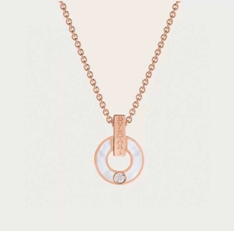 ブルガリ ネックレス 2025SS 汗で変色しない BVLGARI