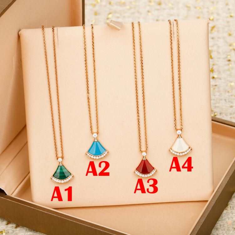 ブルガリ ネックレス 2025SS フォーマルにもカジュアルにも BVLGARI