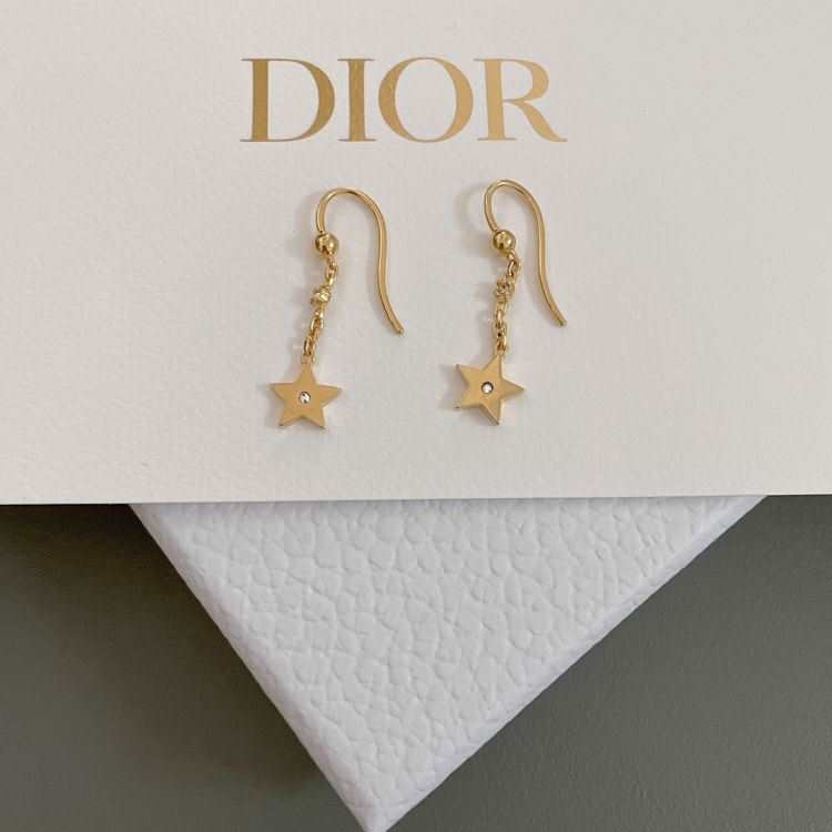 ディオール イヤリング 2025SS 年代を選ばない DIOR
