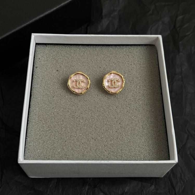 シャネル ピアス 2025SS 洗練された耐久性 CHANEL