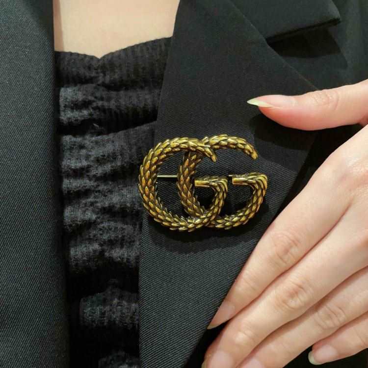 グッチ ブローチ 2025SS ウィメンズベーシック GUCCI