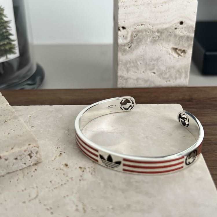 グッチ ブレスレット/バングル 2025SS どんな装いにも合う GUCCI