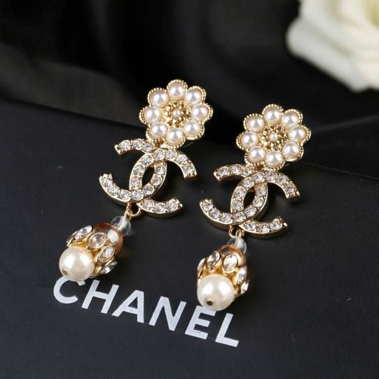 シャネル イヤリング 2025SS 摩擦に強い CHANEL