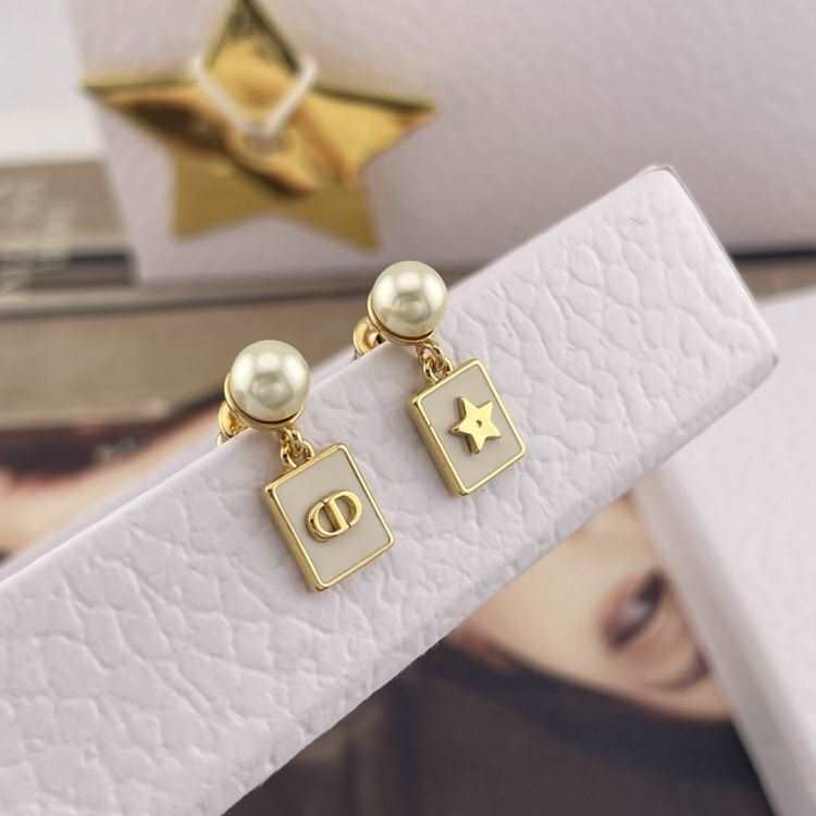 ディオール ピアス 2025SS 耐久性抜群 DIOR