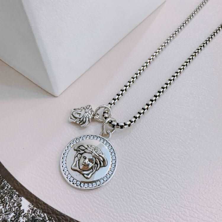 ヴェルサーチ ネックレス 2025SS 高密着加工 VERSACE
