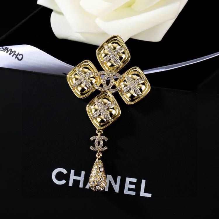 シャネル ブローチ 2025SS 長持ち CHANEL