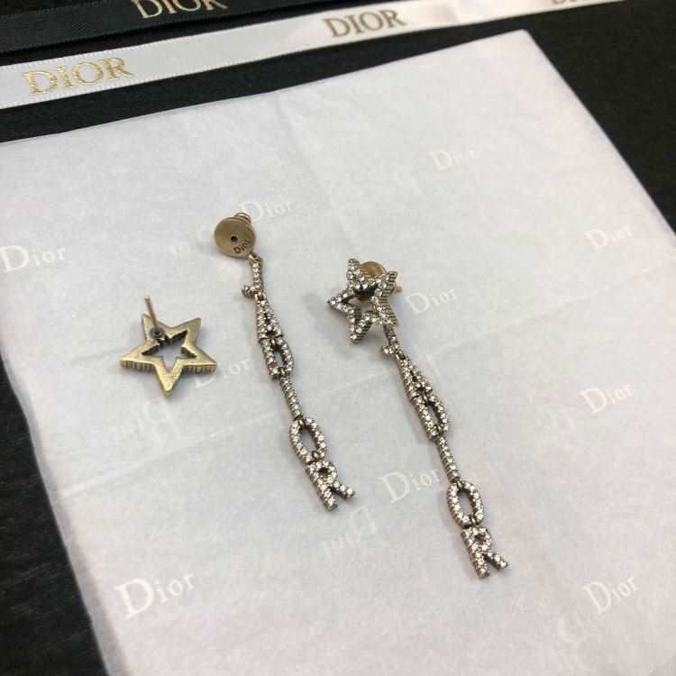 ディオール イヤリング 2025SS 普遍的な美しさ DIOR