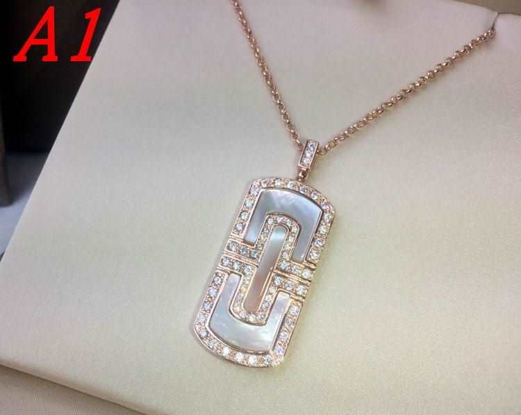 ブルガリ ネックレス 2025SS コーデの要 BVLGARI