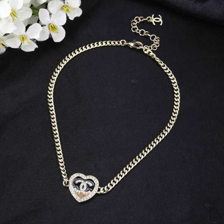 シャネル ネックレス 2025SS カラー固定技術 CHANEL