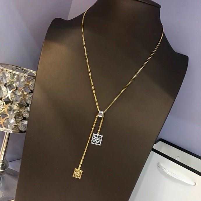 ジバンシィ ネックレス 2025SS 色褪せない GIVENCHY