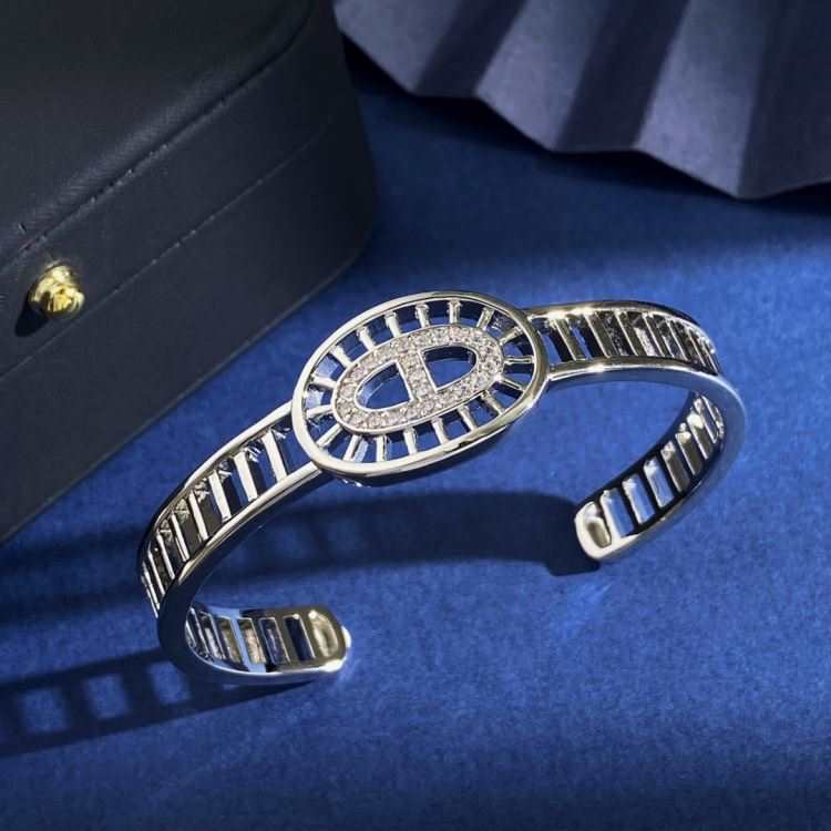 エルメス ブレスレット/バングル 2025SS マストアイテム HERMES