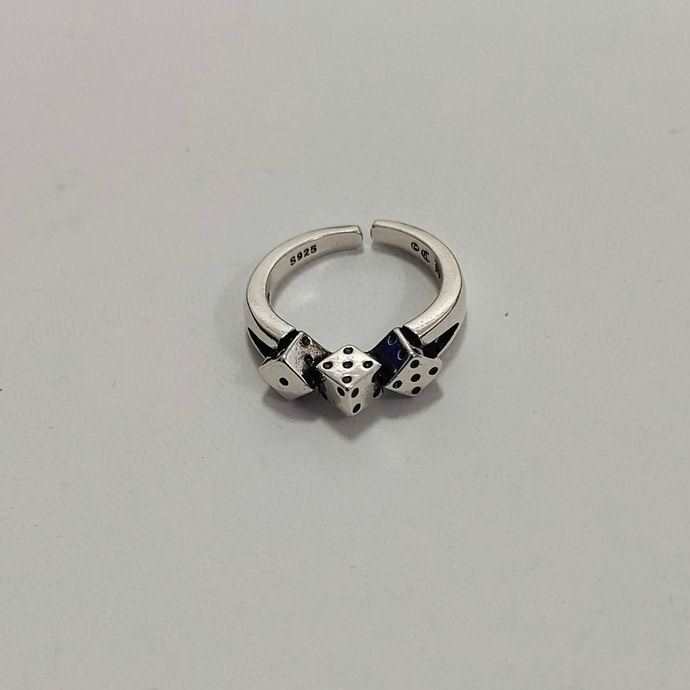 クロムハーツ リング/指輪 2025SS スタイリッシュな定番 CHROME HEARTS
