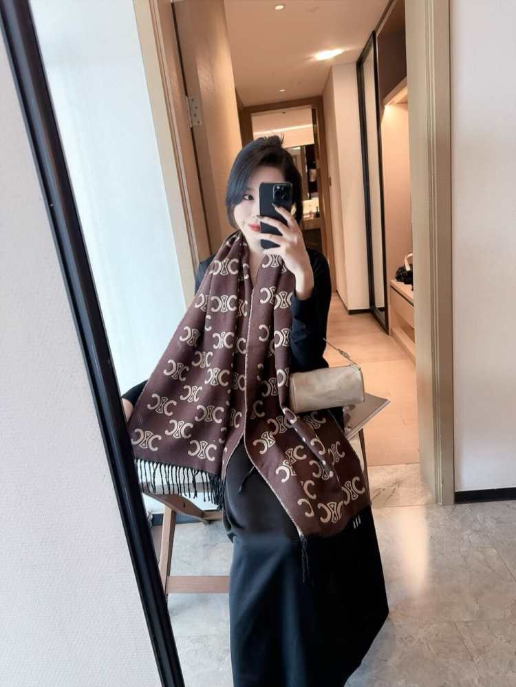 2025FW セリーヌ ショール ネット限定 男女兼用