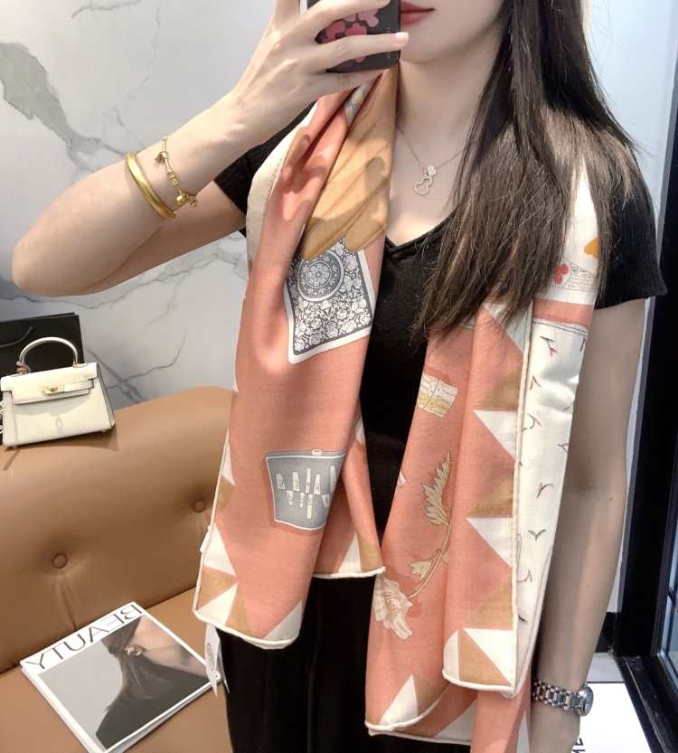 2025新品 エルメス ショール 数量限定 男女兼用