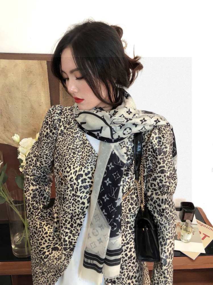 2025新品 ルイヴィトン ショール 在庫あり 男女兼用