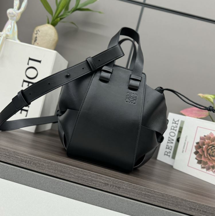人気新商品2026新品ロエベメンズバッグ