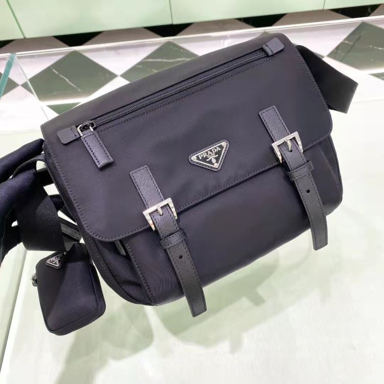 VIPセールで破格2026SSプラダメンズバッグ