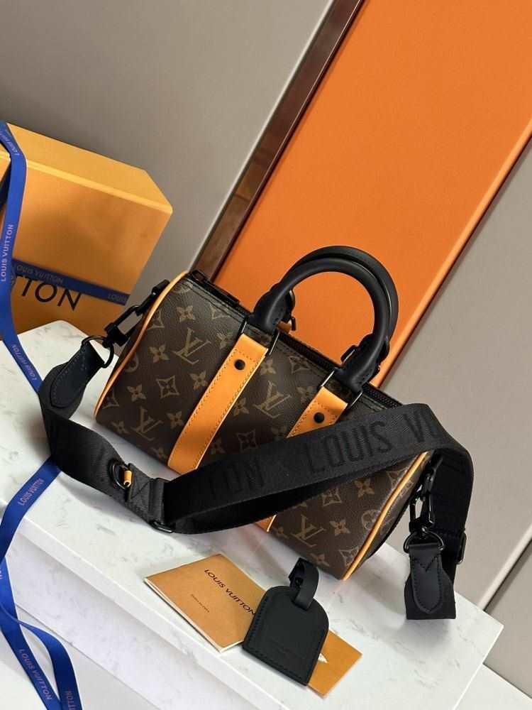 セール価格2026新品ルイヴィトンメンズバッグ