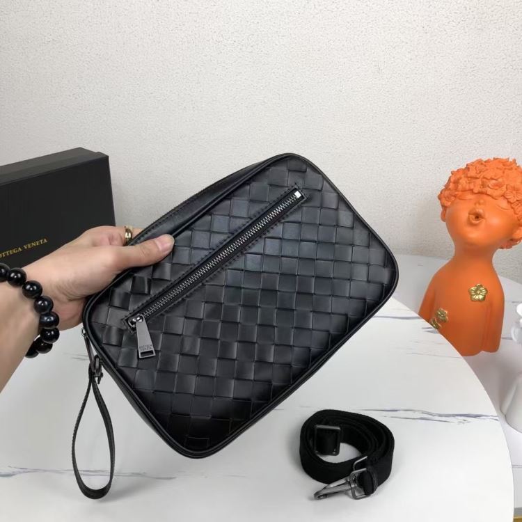 王道コンビ2026新作ボッテガヴェネタメンズバッグ