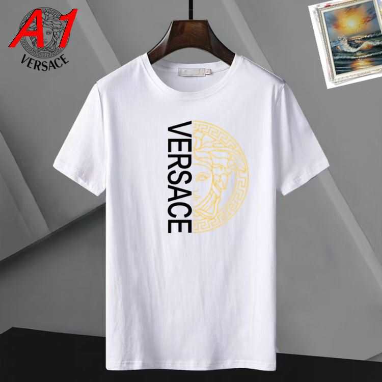 今季新作 ヴェルサーチ 【ラスト1点】 別注Tシャツ コレクション 着回し自在