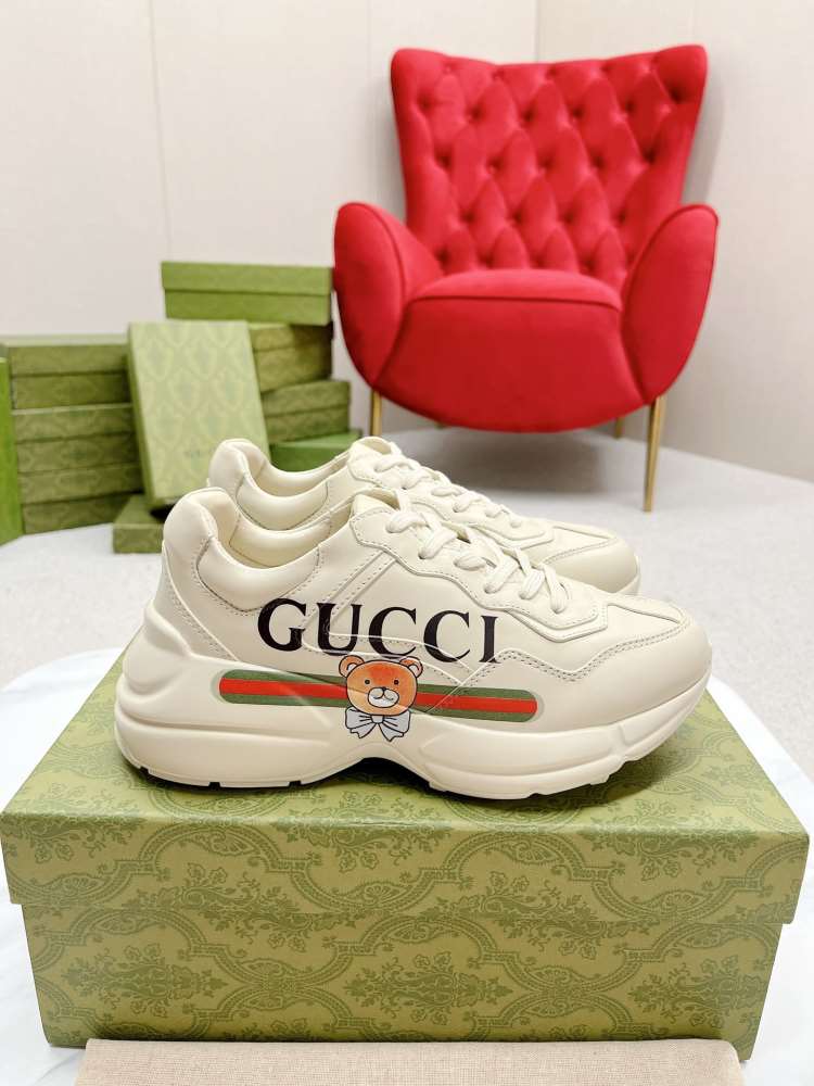 2026発売【Gucci】チャンキースニーカー レザー×メッシュ カラーブロック ブラウン×ピンク ストリート