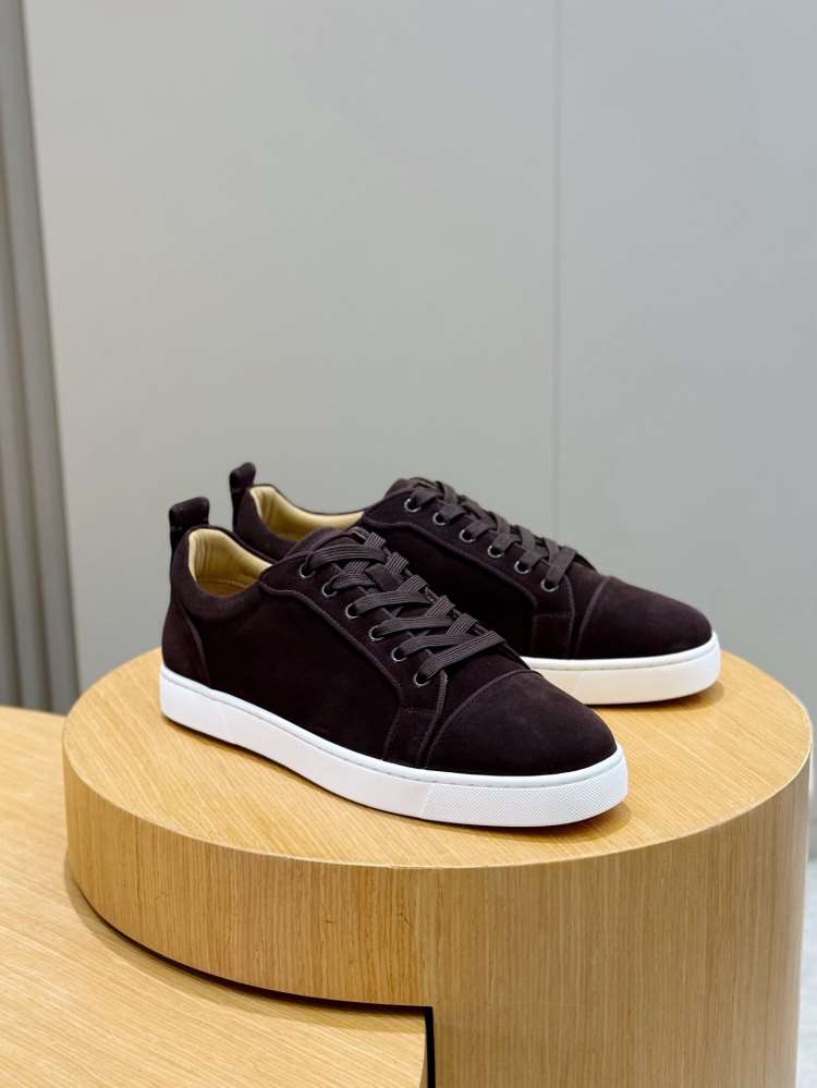 2026新作発表【Christian Louboutin】スニーカー スエード シンプル コーヒー×白 デイリー